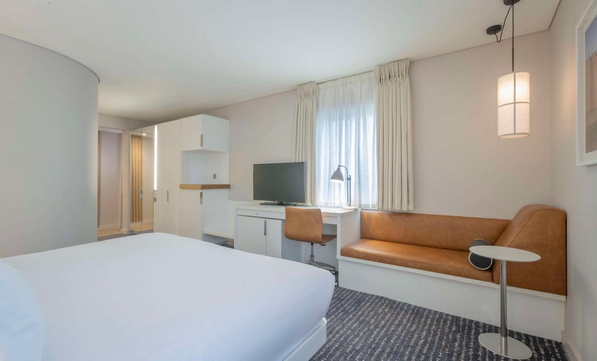 Hotel The Morrison Dublin, Curio Collection By Hilton Exterior foto
