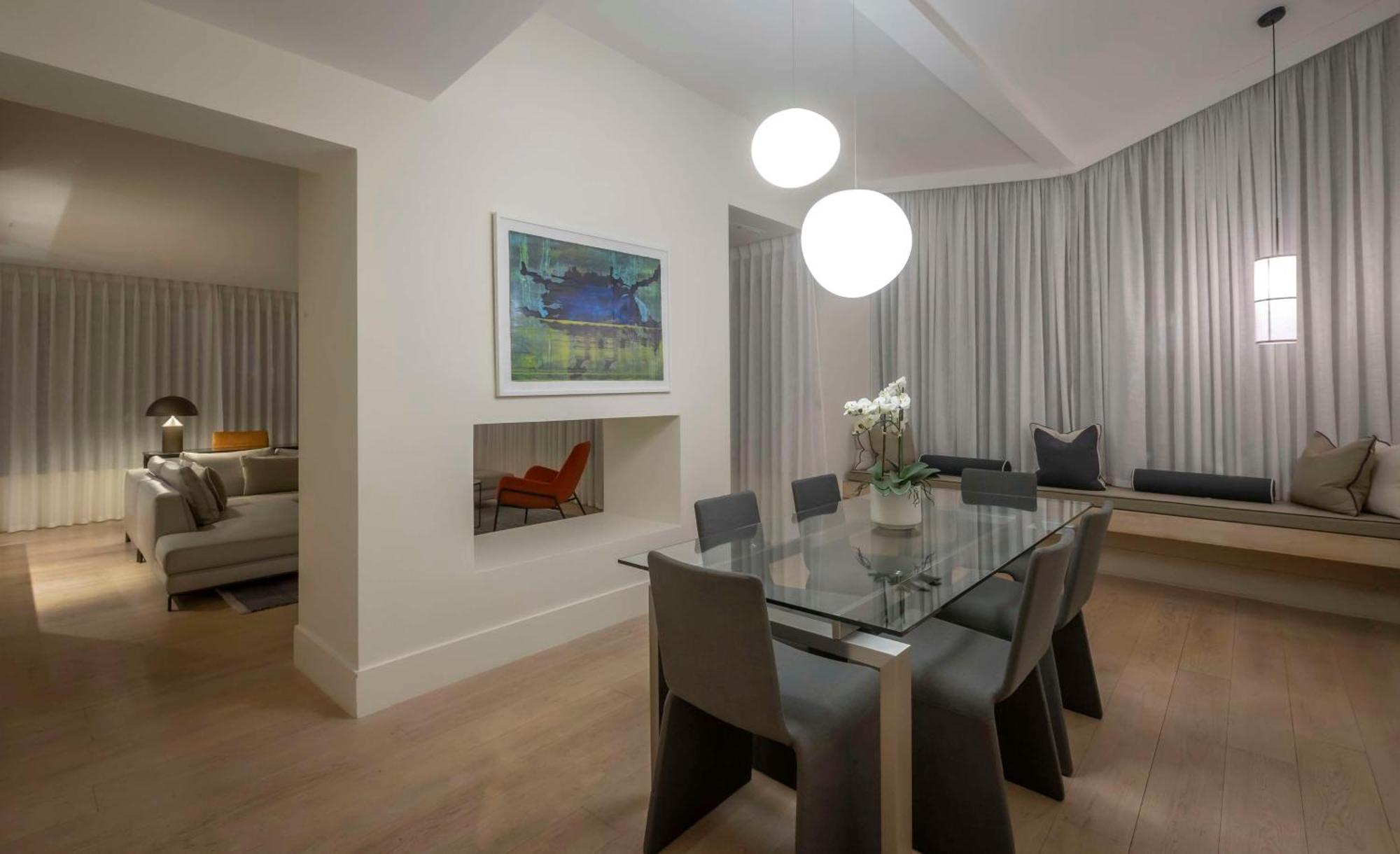 Hotel The Morrison Dublin, Curio Collection By Hilton Exterior foto The interior of a penthouse apartment at The Ivy, 2015
