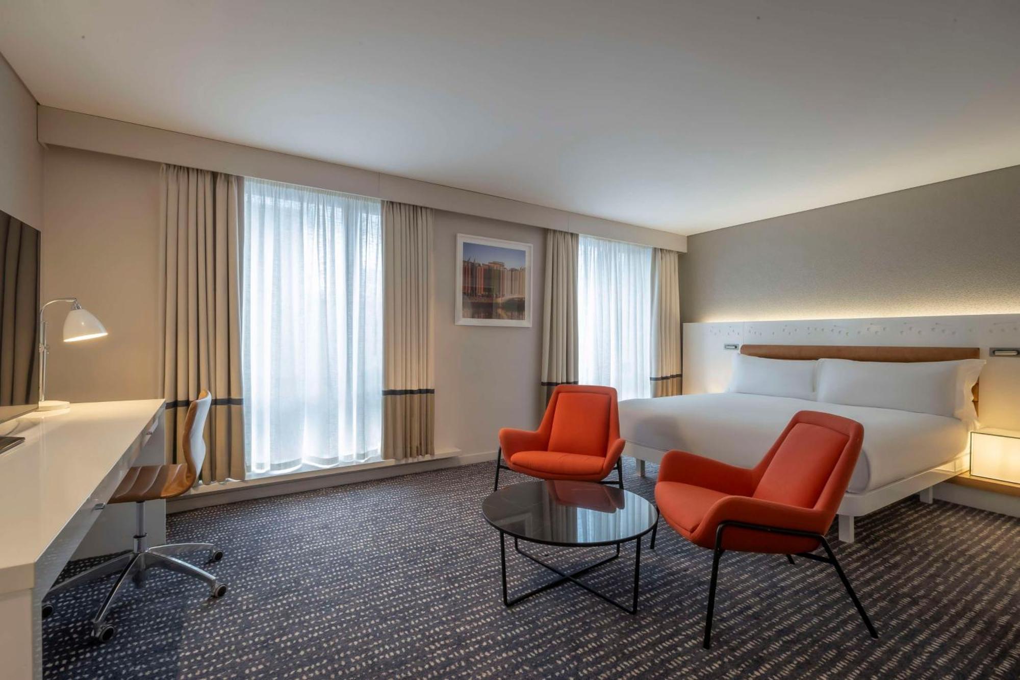 Hotel The Morrison Dublin, Curio Collection By Hilton Exterior foto